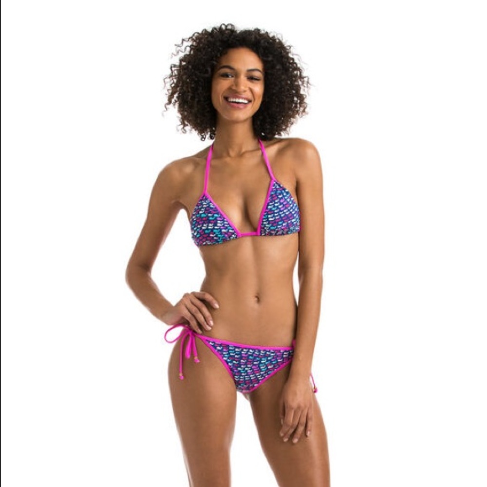 NWT Vineyard Vines Whale Pattern Bikini Set